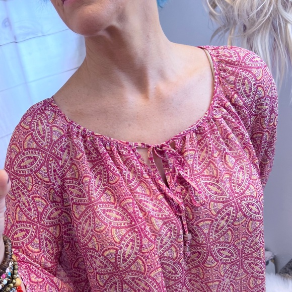 🔥2/$10 |•A.N.A.•| Colorful Semi-sheer Top/Blouse Size PXL - Picture 4 of 10